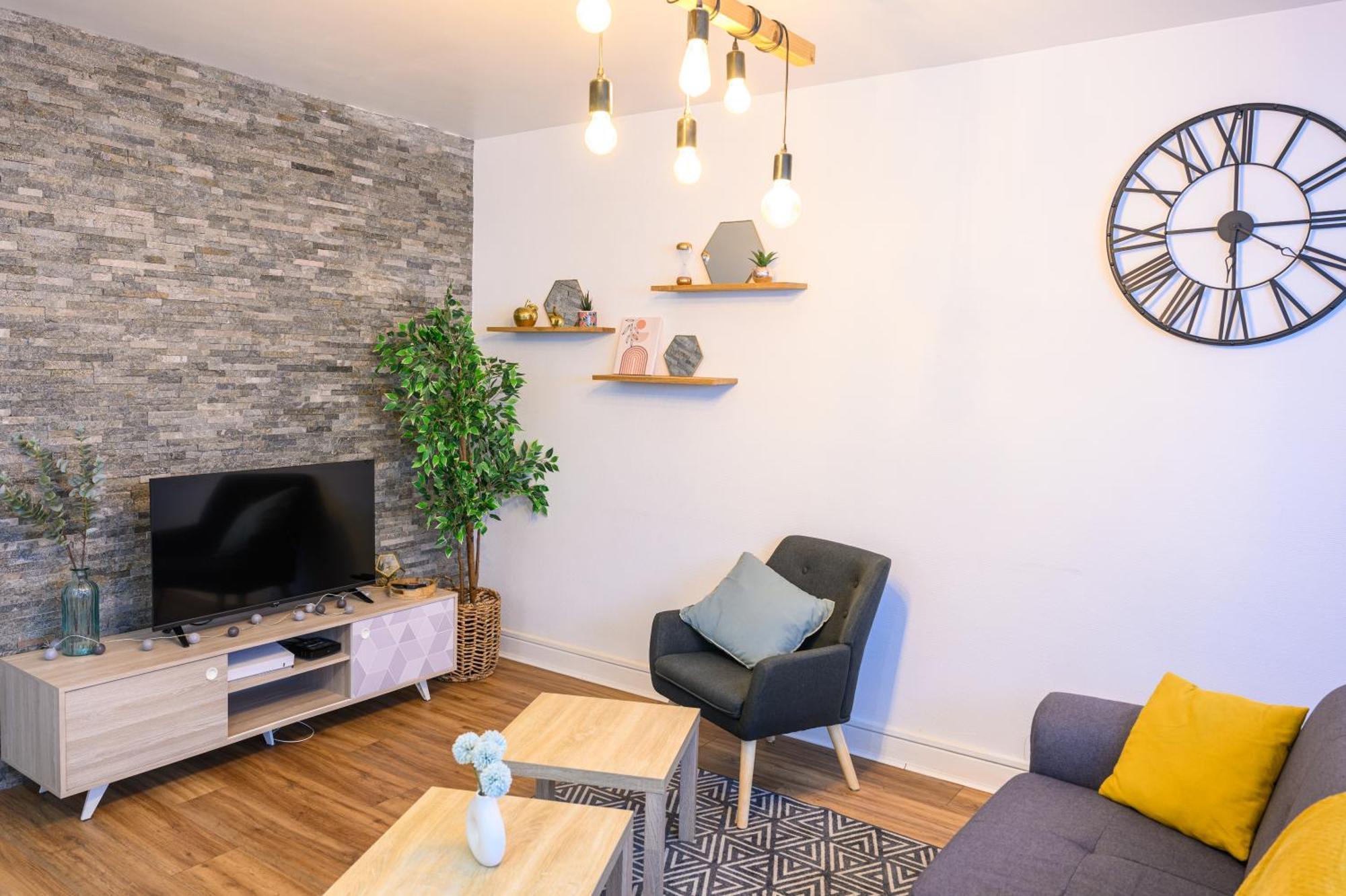 Grand Appartement Avec Balcon Hyper - Centre Tarbes Buitenkant foto